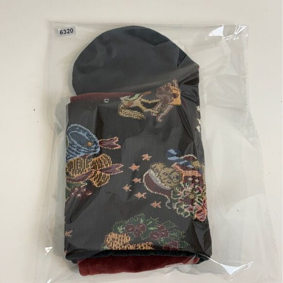 Vintage Tapestry & Velvet Christmas Stocking - Picture 9 of 9